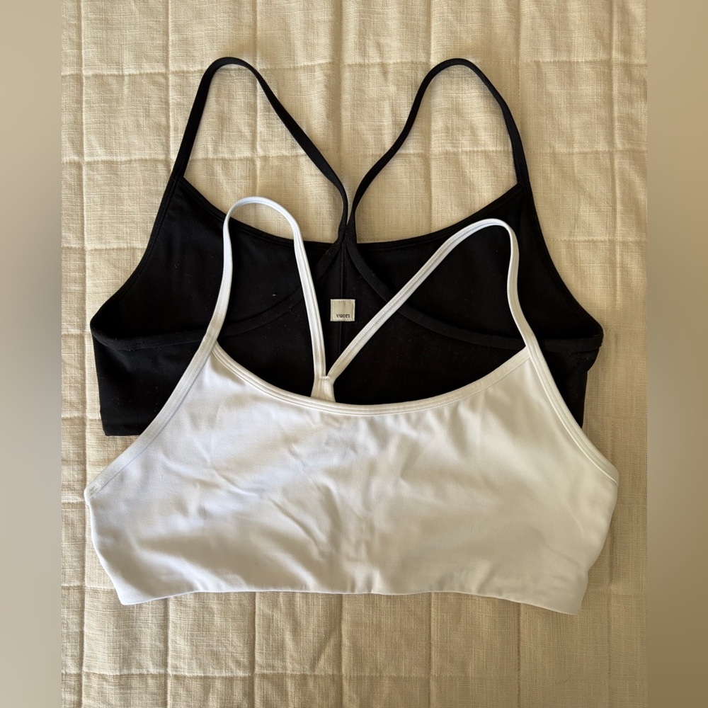 Vuori All the Feels Bras - Black & White